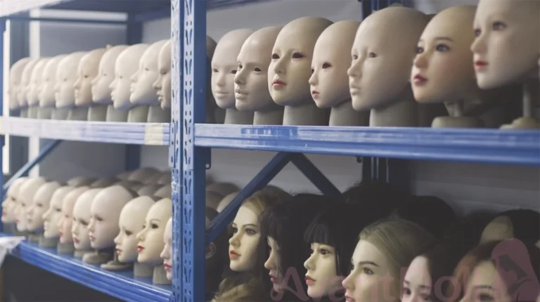 Avant Doll Info (4)