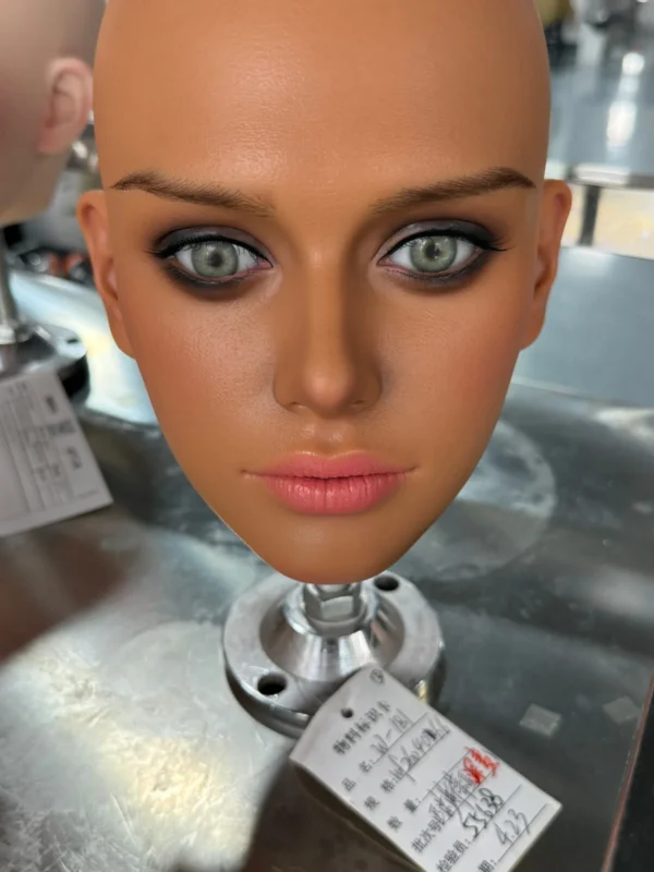 doll senior 165cm Sable factory photos (1)