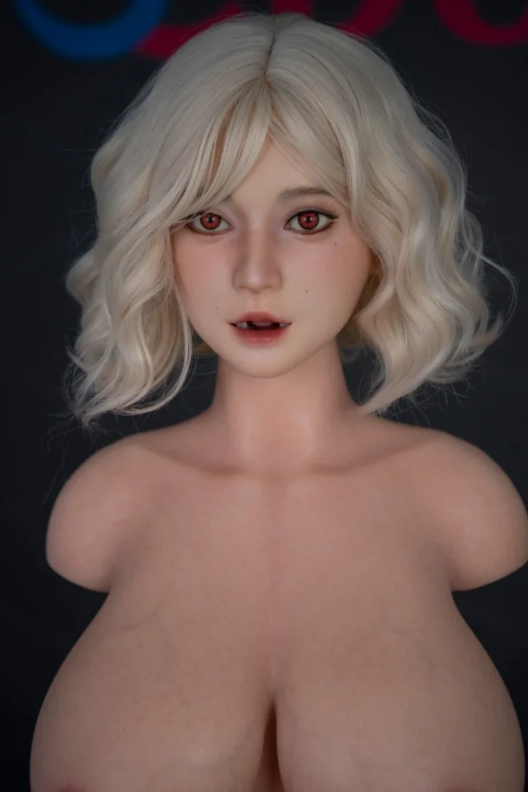 SE Silicone Big Boob Torso T110cm J Cup Maya (18)